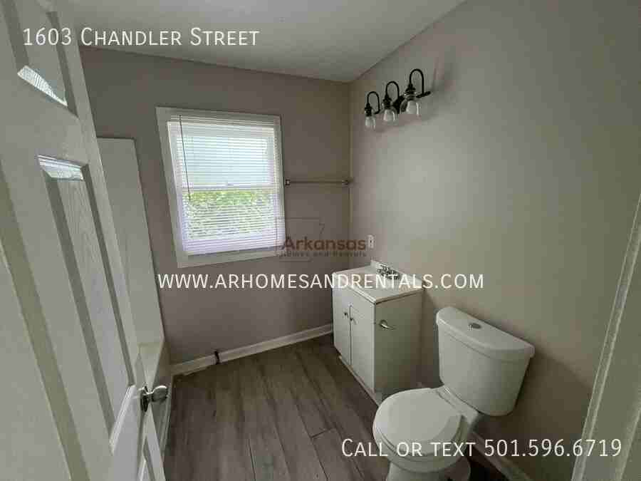 1603 Chandler St - Photo 7 of 8