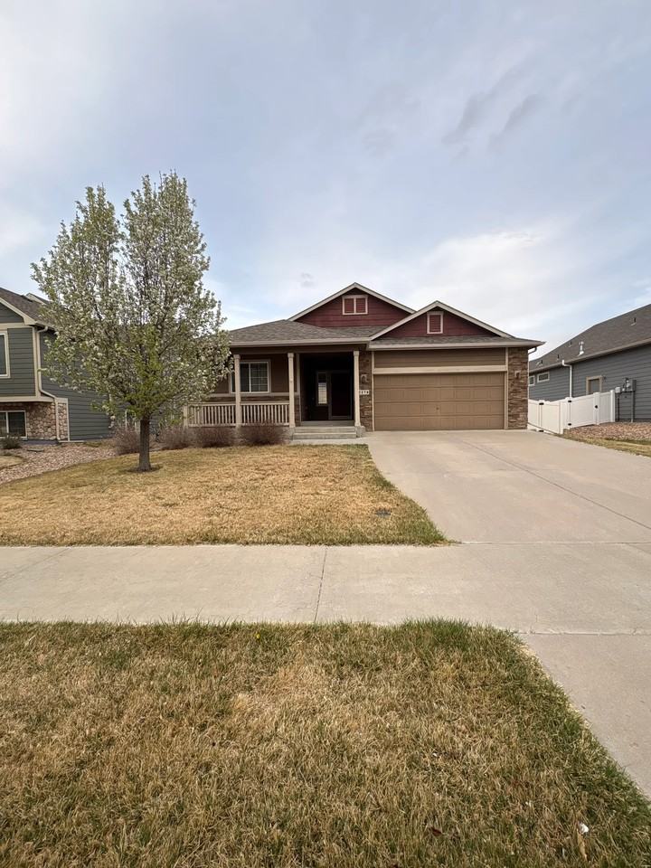 2276 Talon Pkwy - Photo 2 of 18