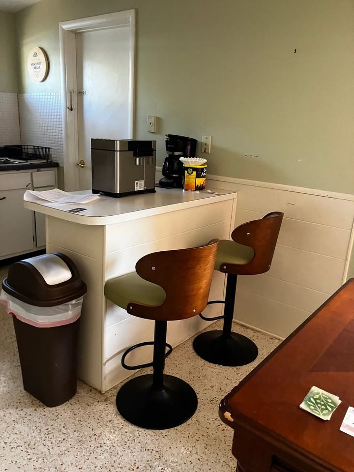 978 Cedarwood Ave - Photo 7 of 13