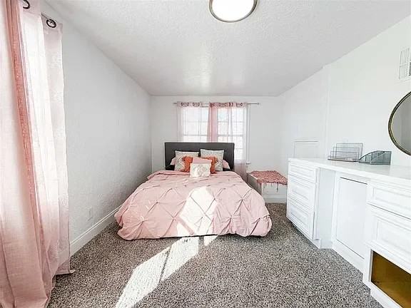 1722 Nw Liberty Ave - Photo 6 of 17