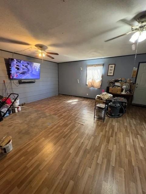 901 N Parks St - Photo 7 of 16