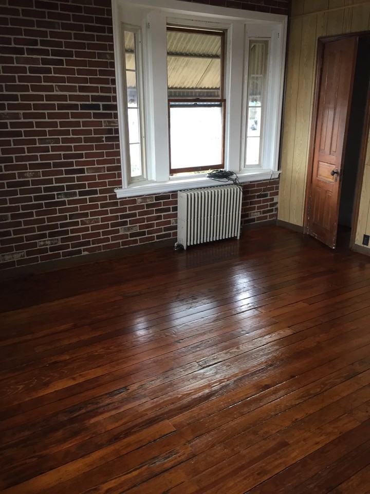 4192 Division Hwy #8 - Photo 6 of 9