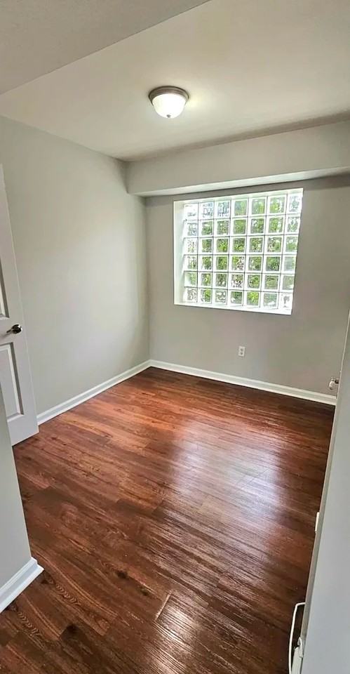 204 Cherry St #1A - Photo 3 of 10