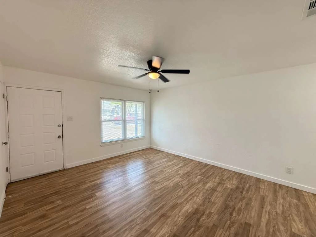 5542 Snow Fox St - Photo 7 of 15