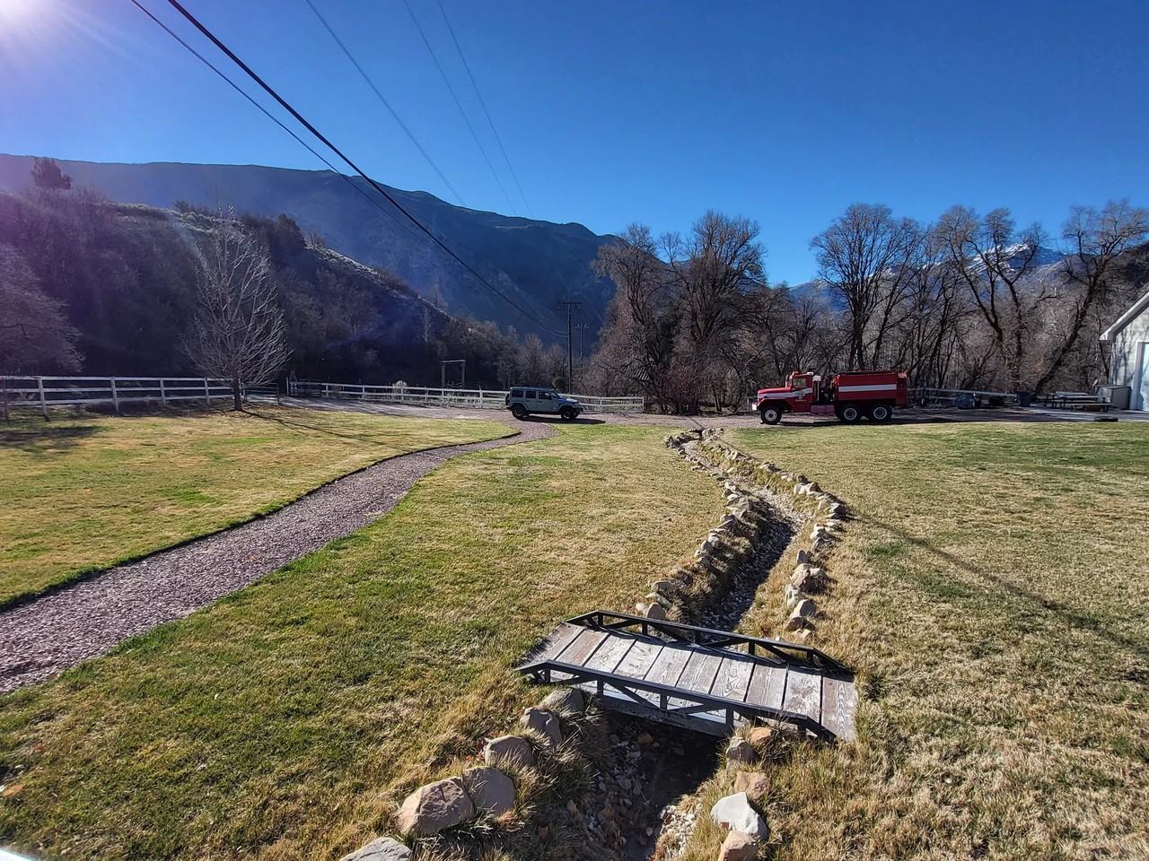 1406 S Bartholomew Canyon Dr - Photo 3 of 10