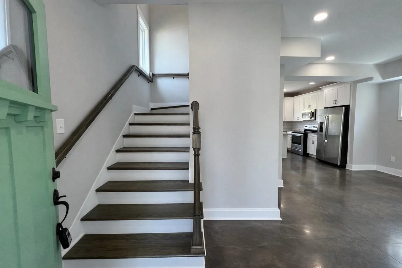 101 Portland Blvd - Photo 3 of 18