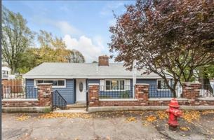 featured image of 98 Jenness St