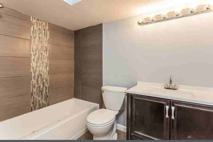 98 Jenness St - Photo 4 of 14