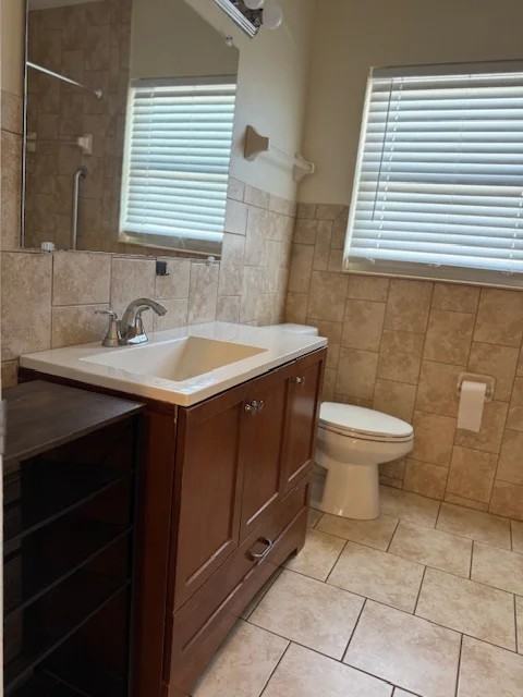 4815 46th Ave N #EAST - Photo 7 of 11