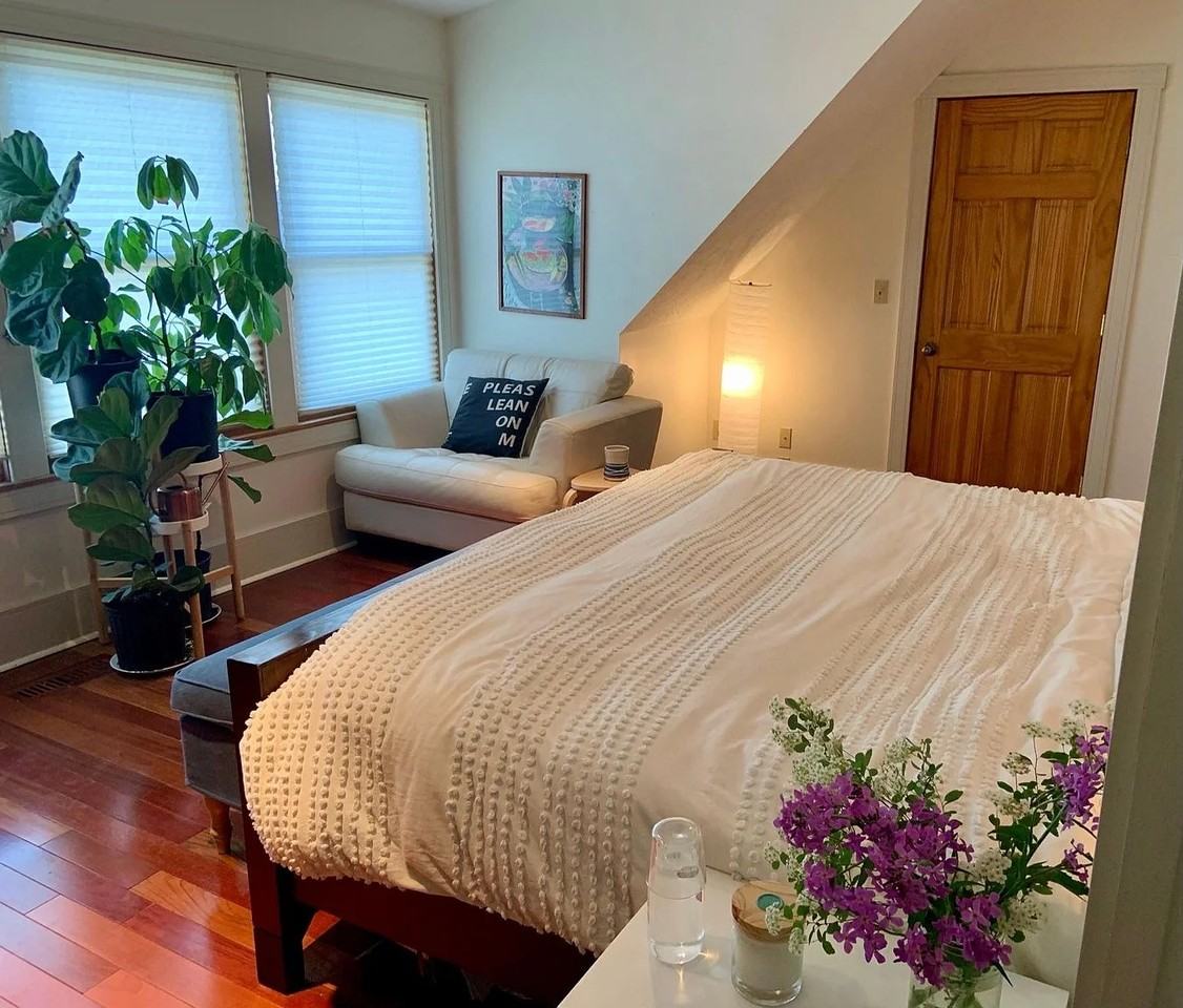 210 N Spruce St - Photo 6 of 12