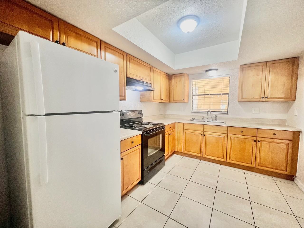 6301 58th St N #102 - Photo 7 of 21