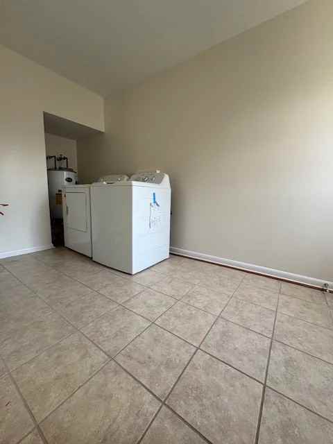 302 Chester Ct #302 - Photo 4 of 8