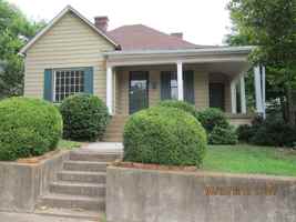 featured image of 1020 Bate Ave