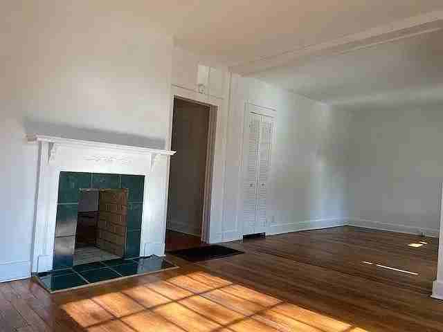 1020 Bate Ave - Photo 2 of 7