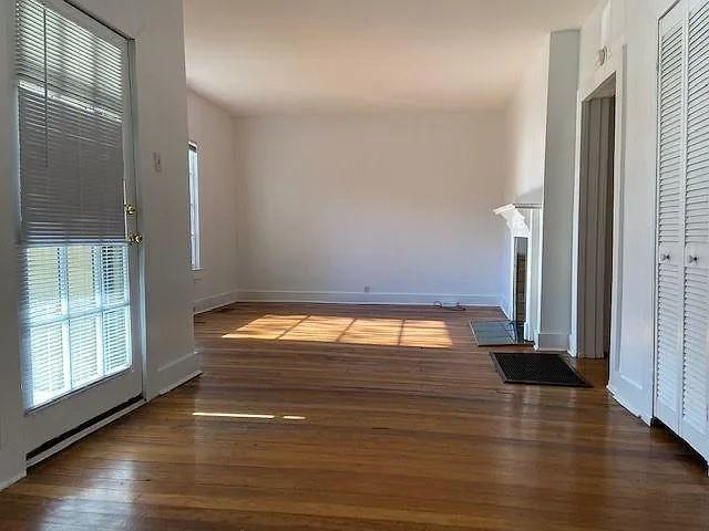 1020 Bate Ave - Photo 4 of 7