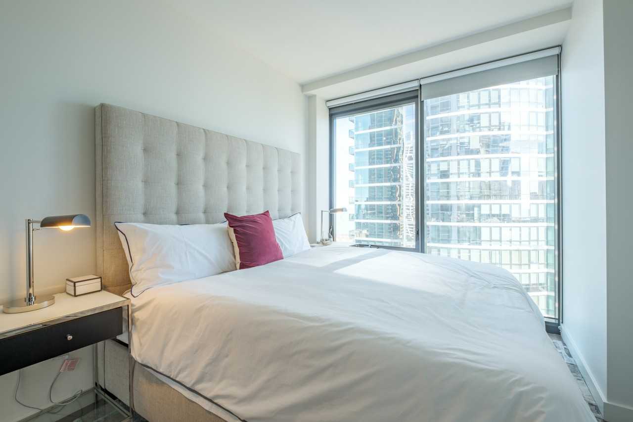 1232 S Indiana Ave - Photo 6 of 14