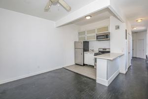 featured image of 2218 Dean St #3COPY