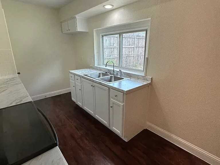 1409 Bay Shore Dr - Photo 7 of 7