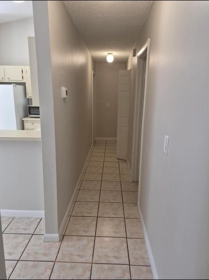 394 Springdale Cir - Photo 5 of 13