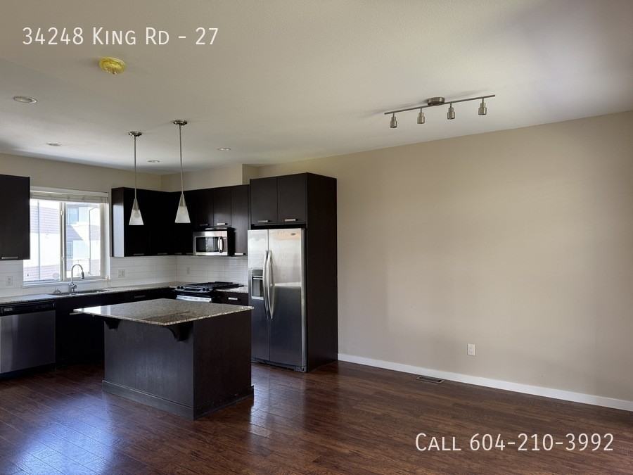 34248 King Rd #27 - Photo 3 of 13