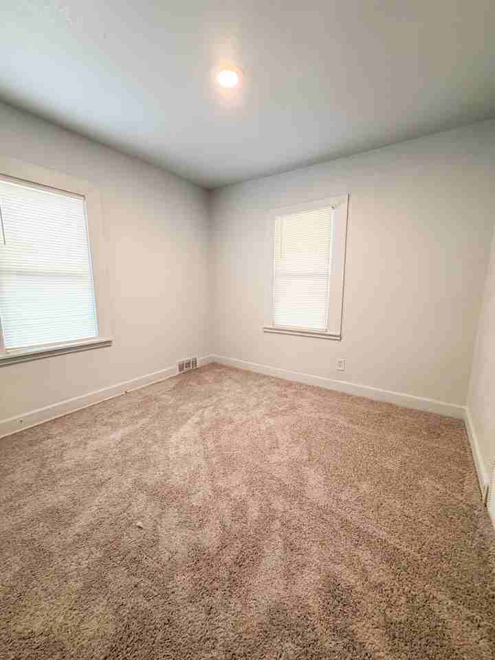 18919 Riverview St #1 - Photo 7 of 14