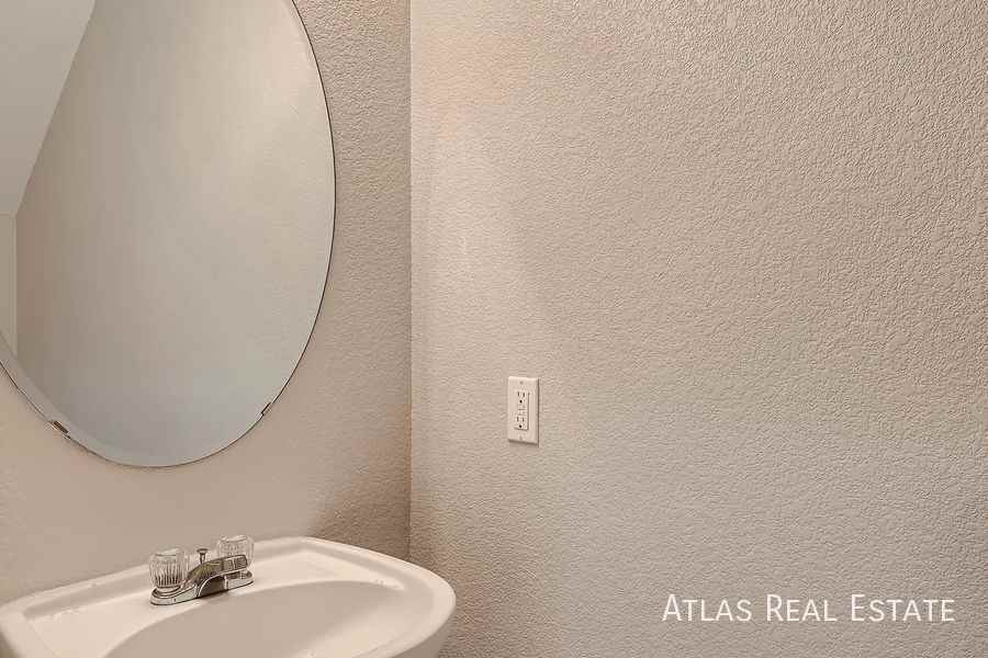 4526 Crow Creek Dr - Photo 5 of 16