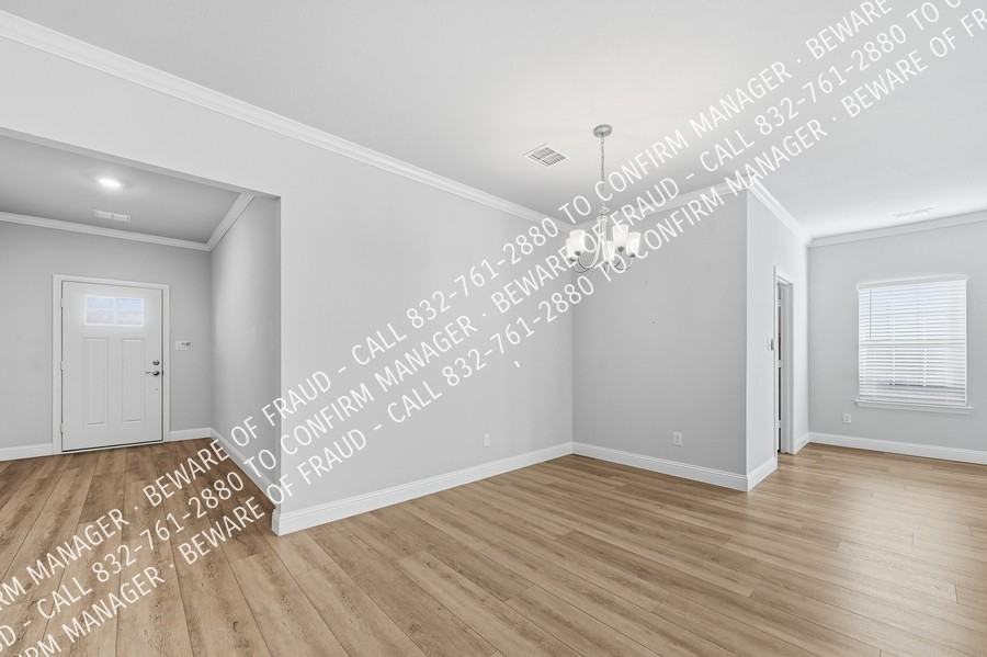 248 Waters Ridge Dr - Photo 3 of 33