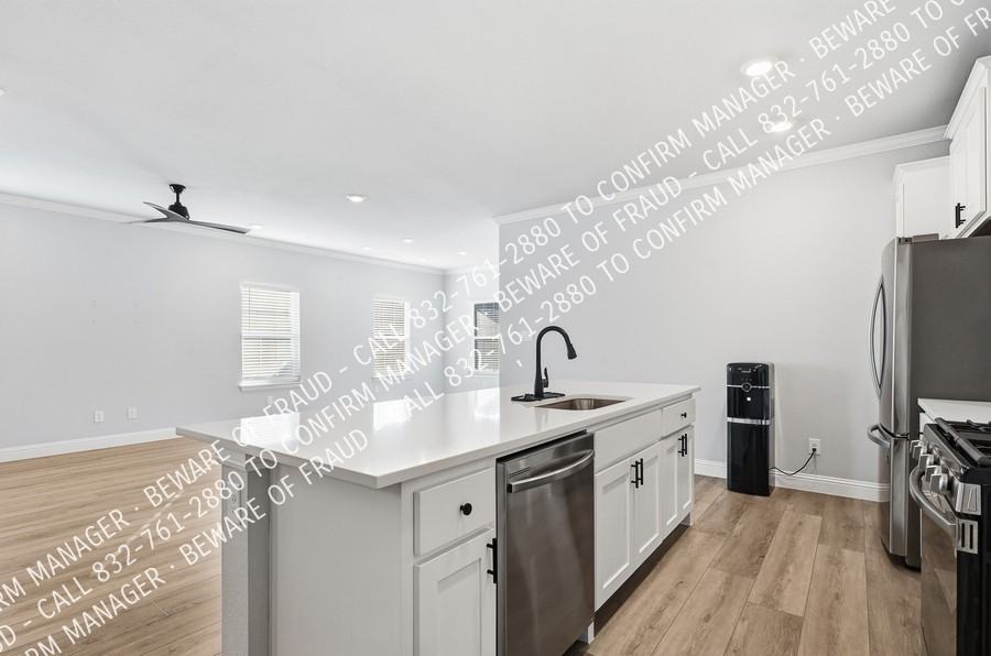 248 Waters Ridge Dr - Photo 5 of 33