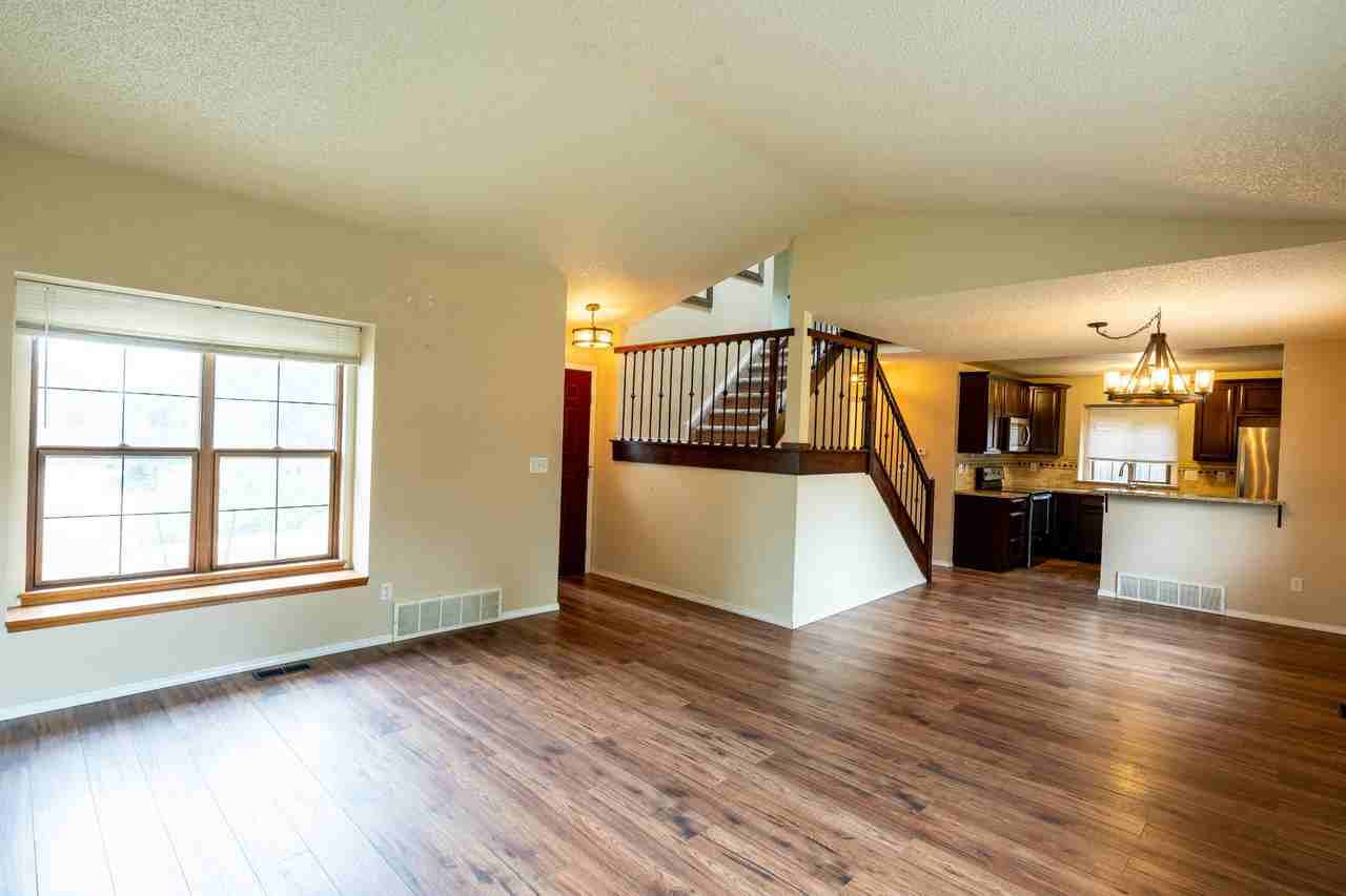 8415 Blue Sky Dr #1 - Photo 7 of 17