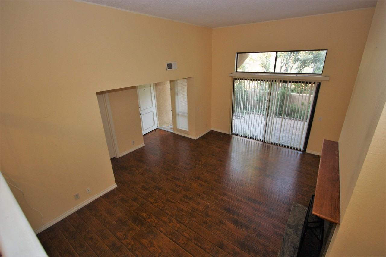 2925 Wellesley Ct - Photo 4 of 21