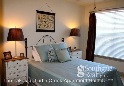 155 Cross Creek Pkwy - Photo 3 of 26