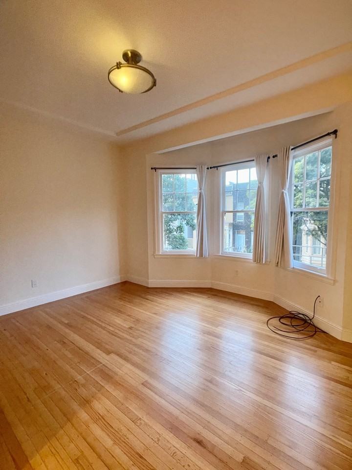 1133 Fell St #6 - Photo 6 of 10