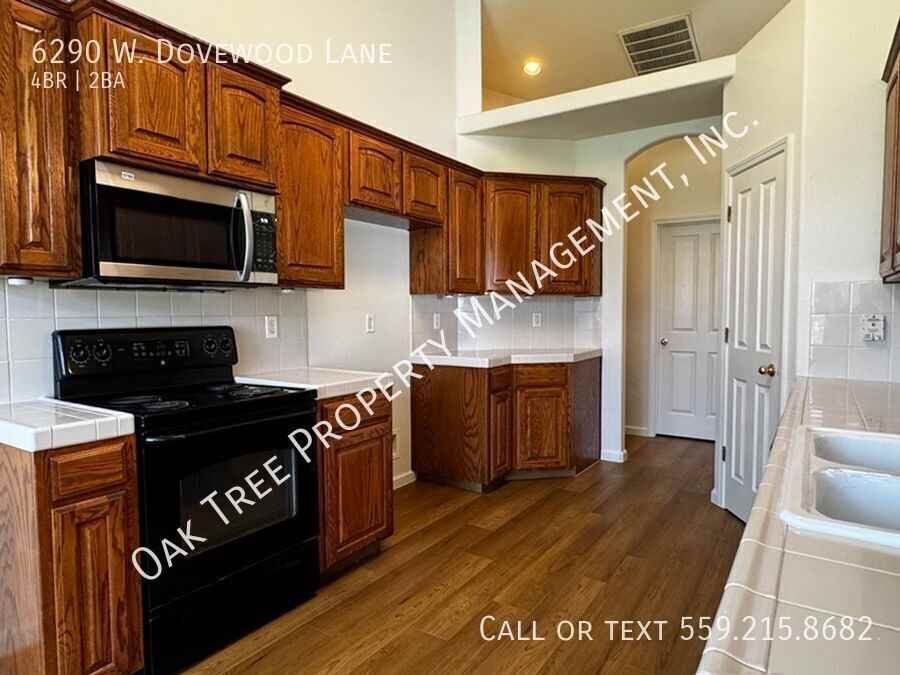 6290 W Dovewood Ln - Photo 5 of 17