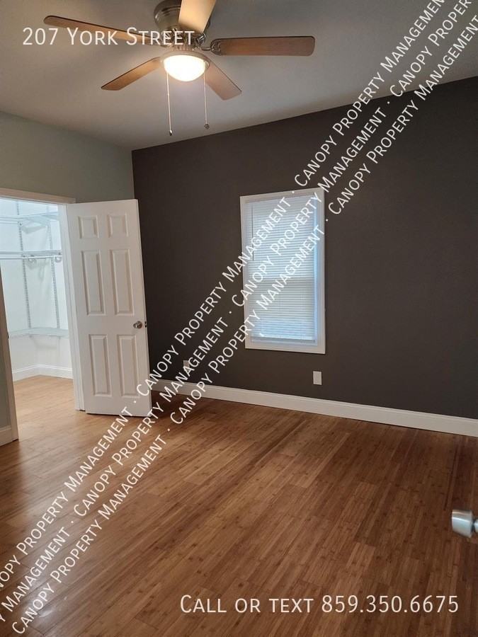 207 York St - Photo 7 of 10