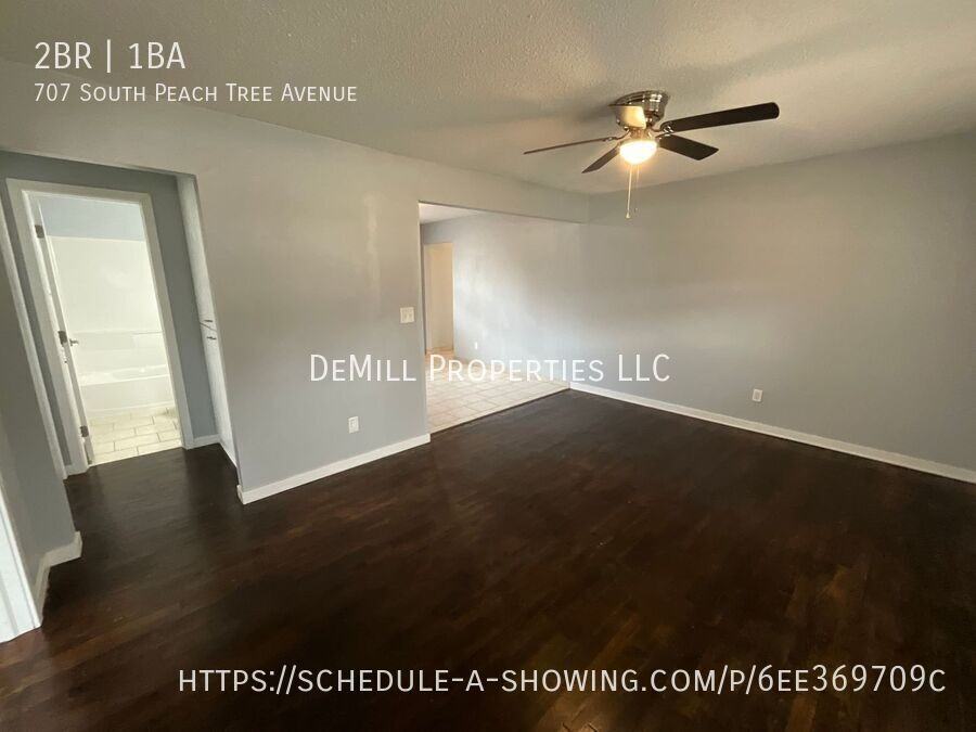 707 S Peach Tree Ave - Photo 3 of 22