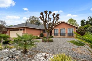 featured image of 2360 Temple Dr