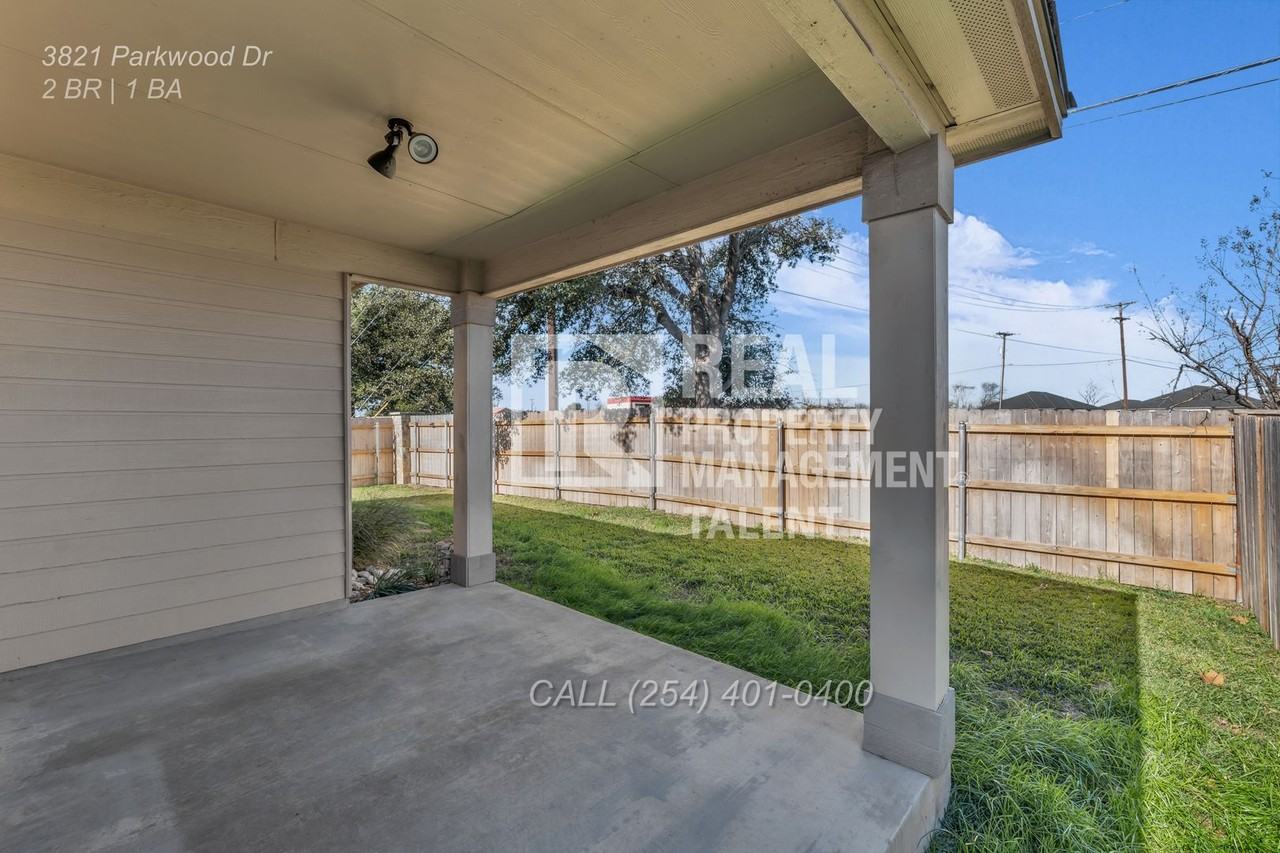 8514 Starview St - Photo 5 of 39