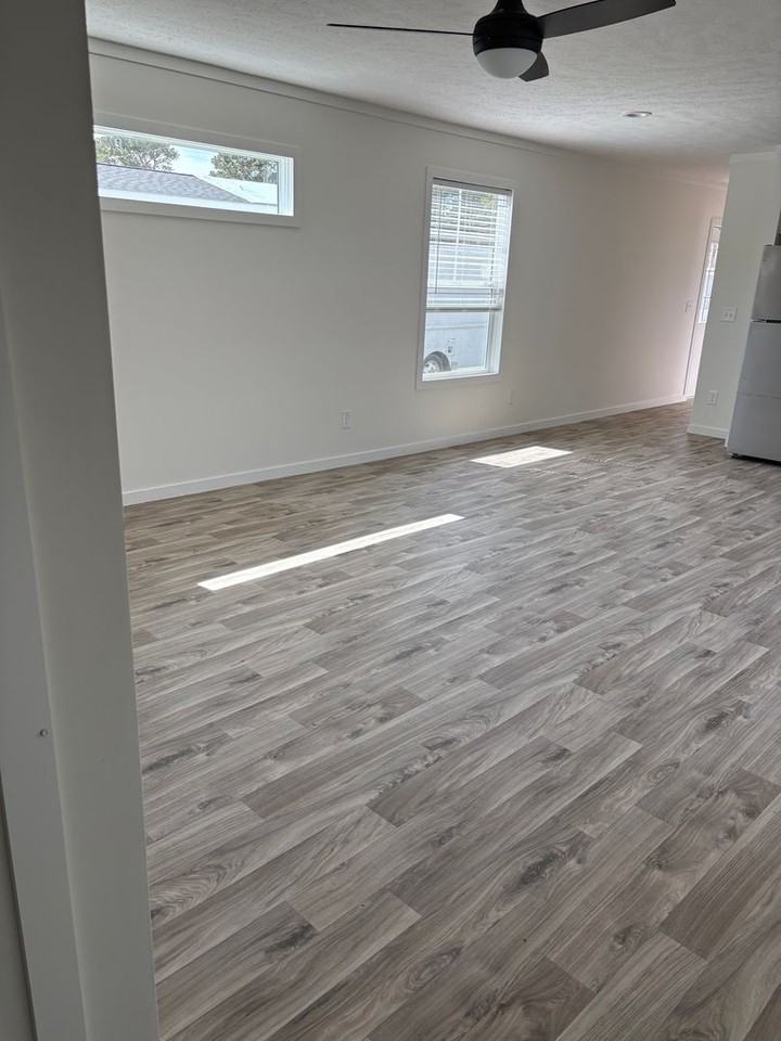 139 Hubert Blvd #32 - Photo 6 of 18