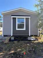 featured image of 139 Hubert Blvd #28