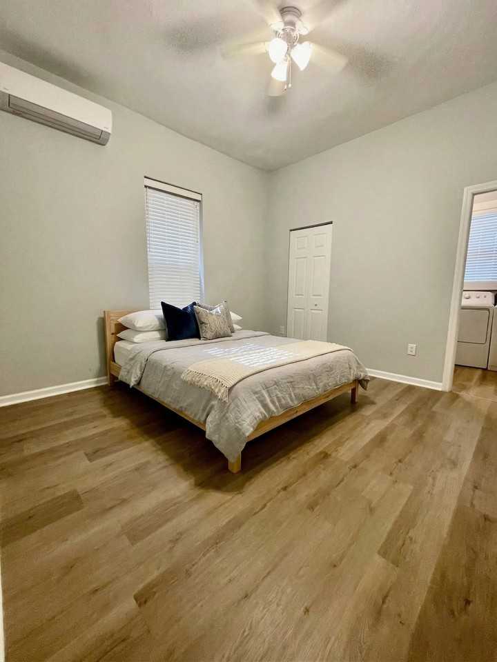 5215 Cedar Ave #1 - Photo 2 of 7