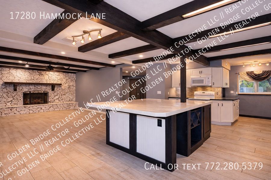 17280 Hammock Ln - Photo 2 of 16