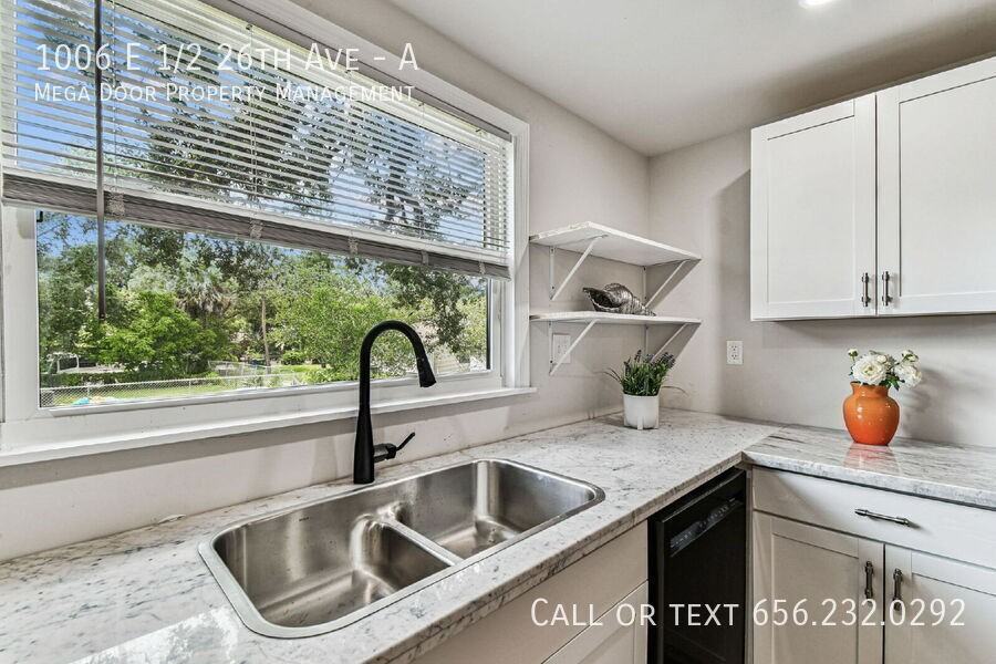 1006 E 1/2 26th Ave #A - Photo 7 of 47