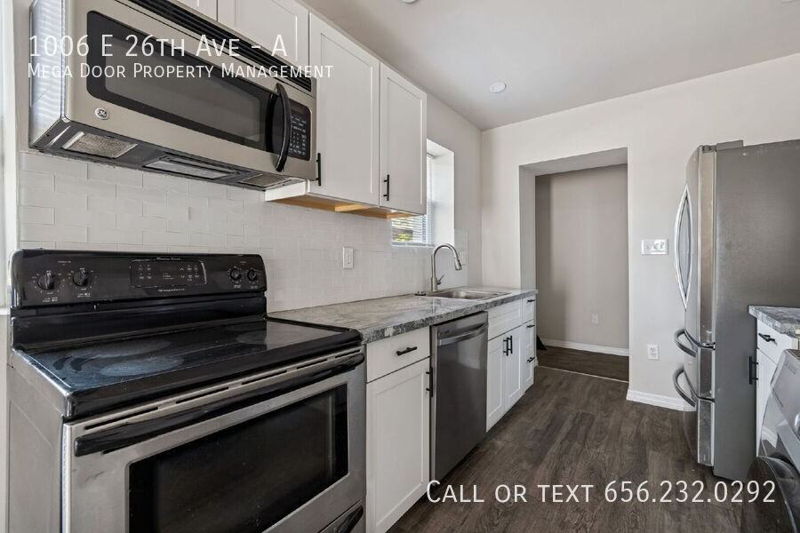 1006 E 26th Ave #1 - Photo 4 of 43