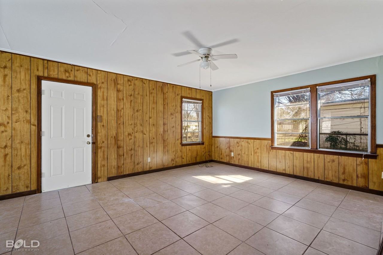 1518 Viosca St - Photo 7 of 13