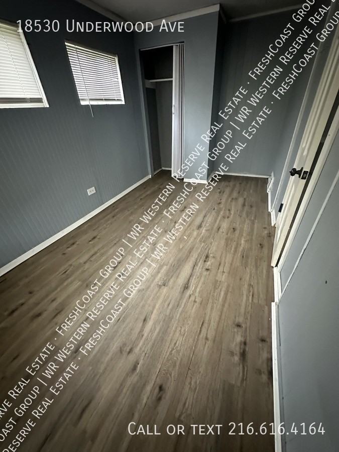 18530 Underwood Ave - Photo 3 of 10