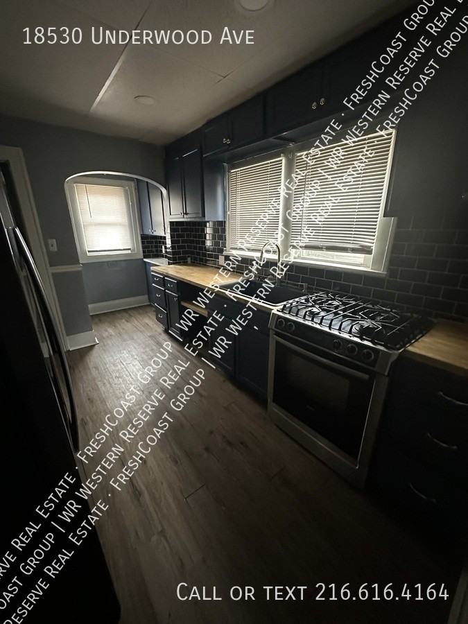 18530 Underwood Ave - Photo 5 of 10