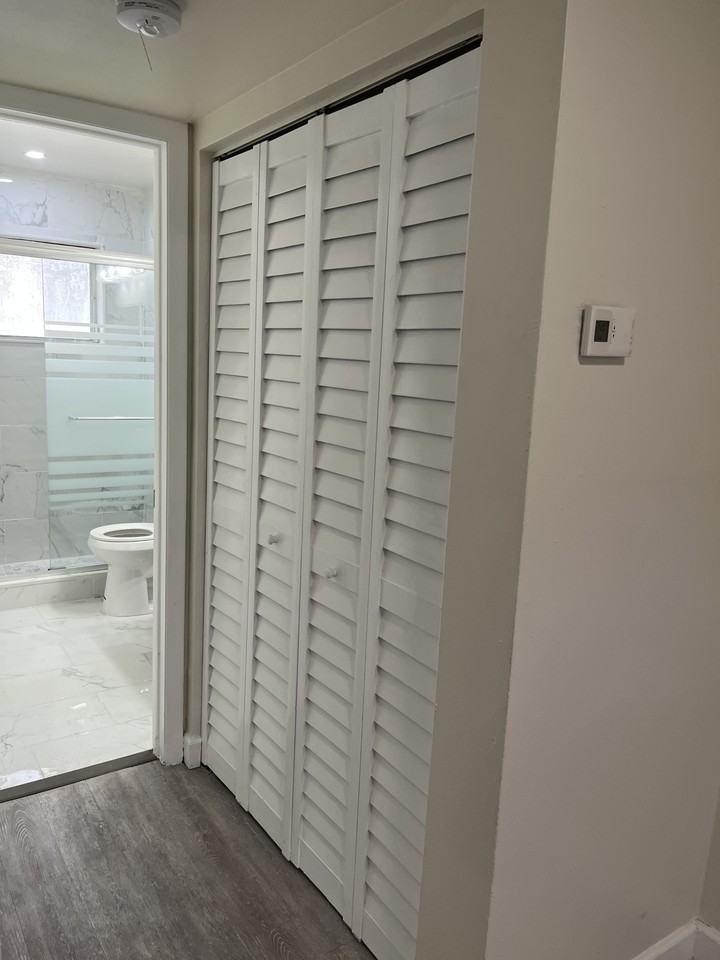 Aqua Residence @ Hollywood - Photo 5 of 9