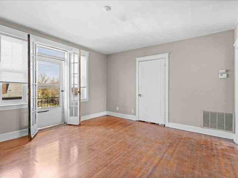 7208 Zephyr Place - Photo 4 of 10