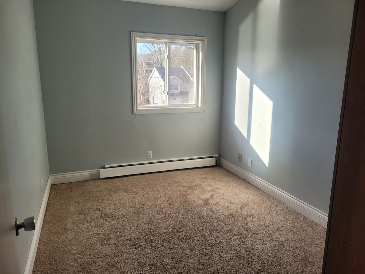 85 Sackville Cross Rd #1 - Photo 7 of 16