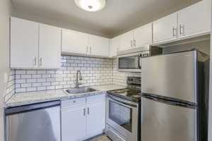 featured image of 210 S 24th St